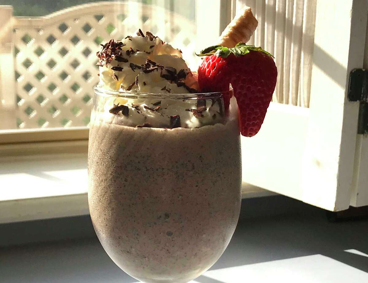 Recipe Cookies and Dreams Rum Cocktail