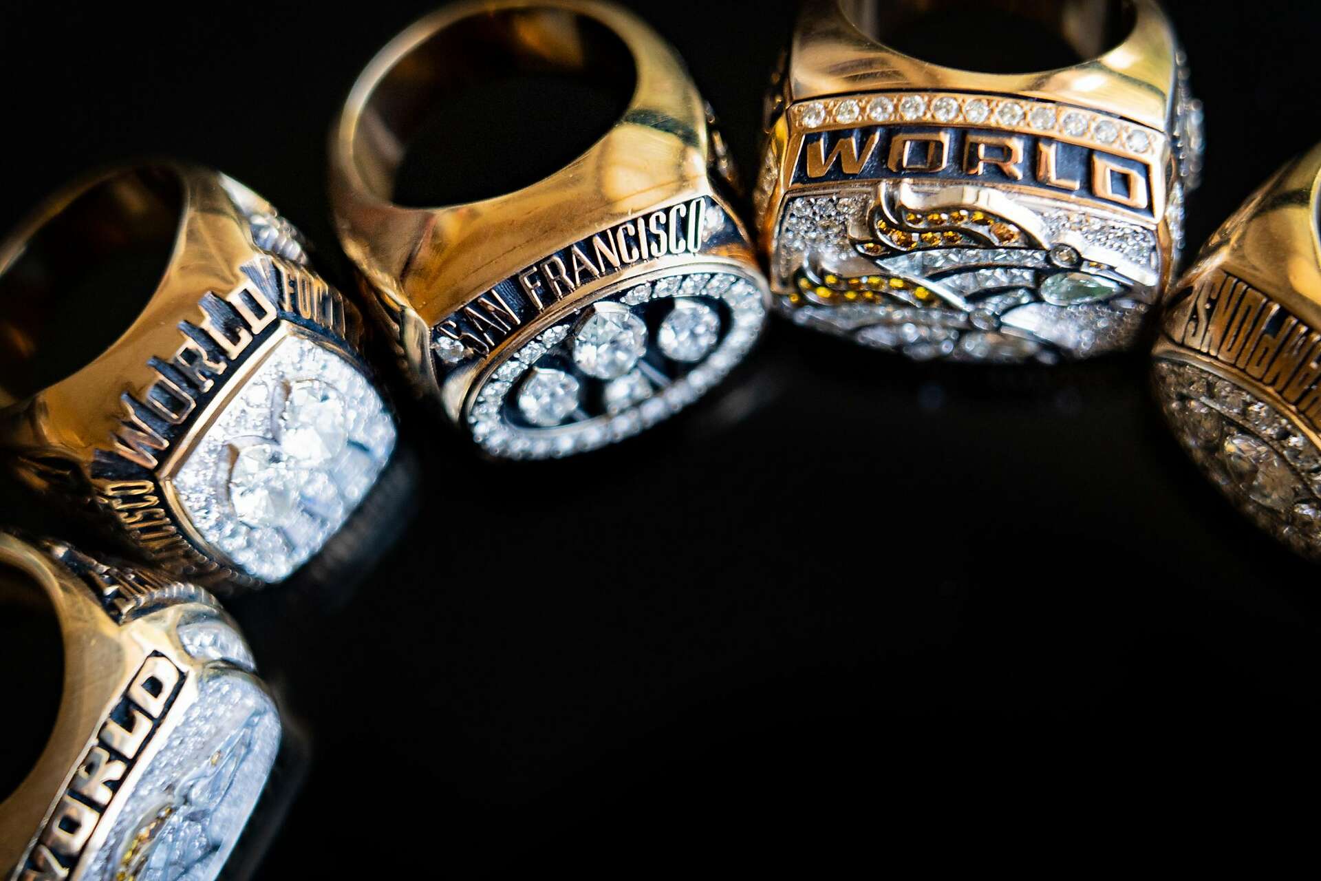 Bill belichick super bowl rings on sale
