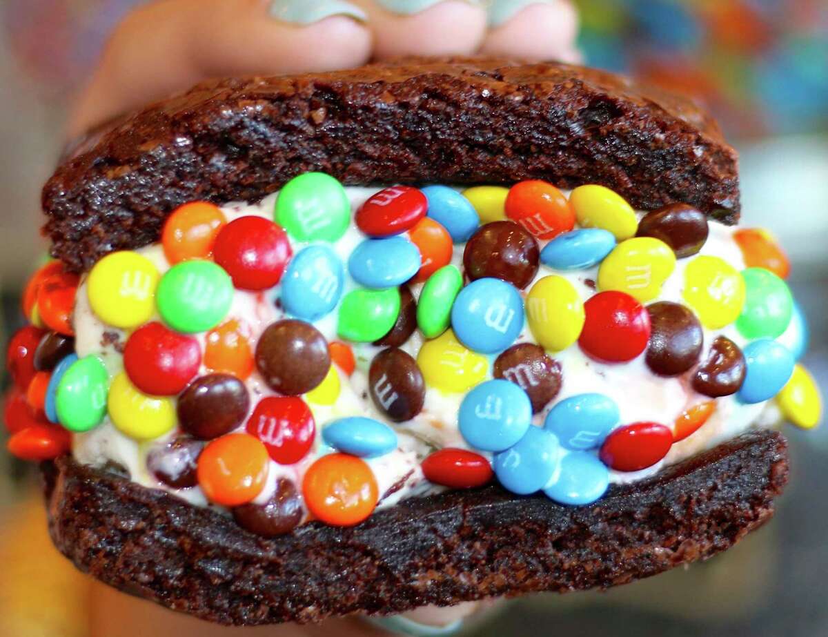 Custom ice cream sandwiches are the stars of the menu at the California ice cream shop Baked Bear that's coming to The Shops at La Cantera in July.
