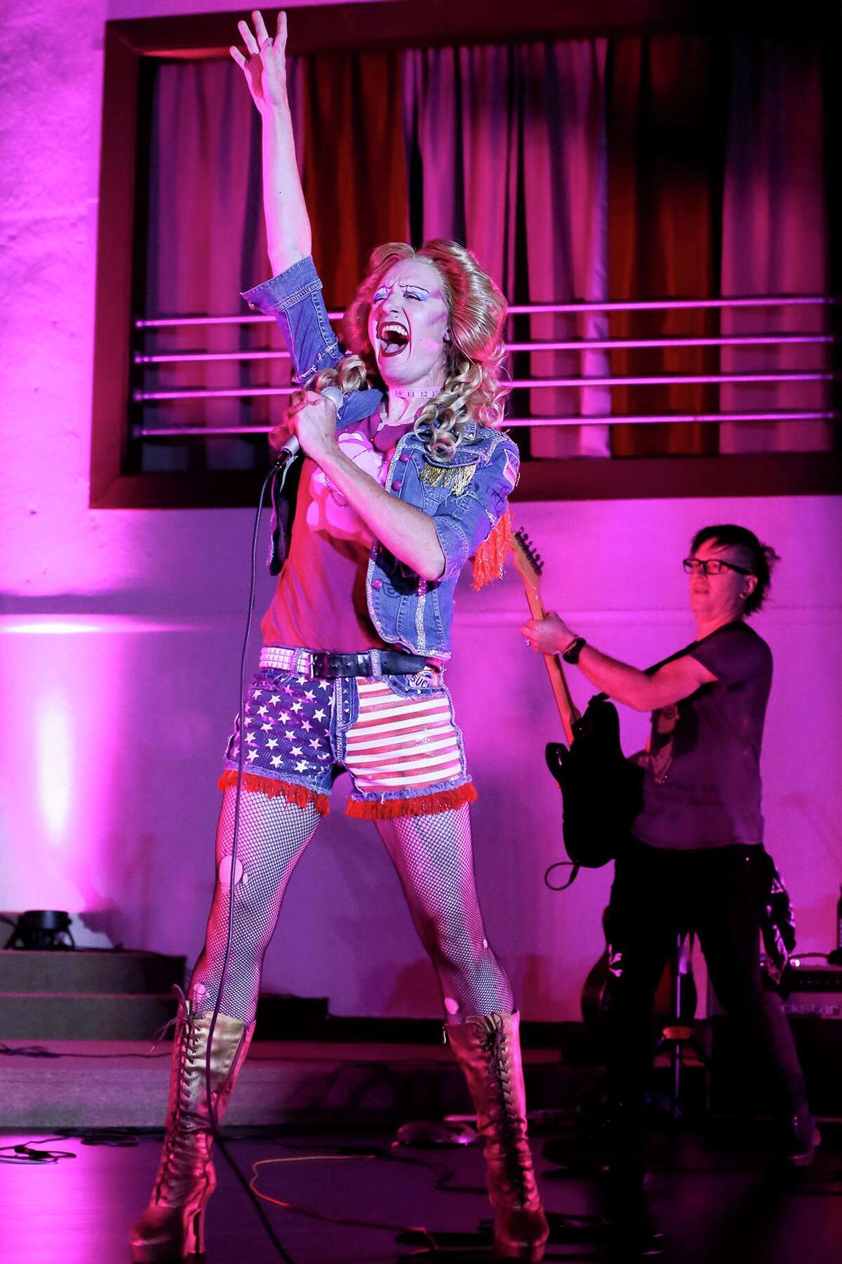 ‘Hedwig and the Angry Inch’ gets a San Antonio revival