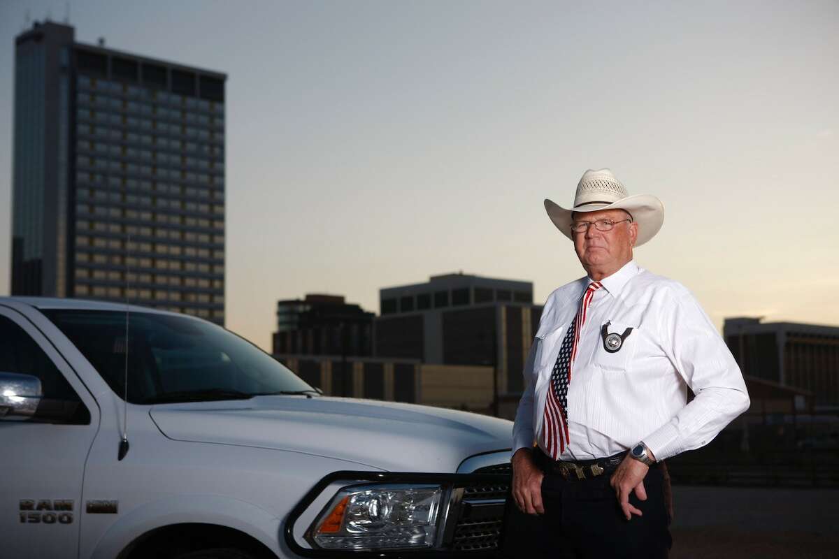 Photos show Painter's early years as Midland County sheriff