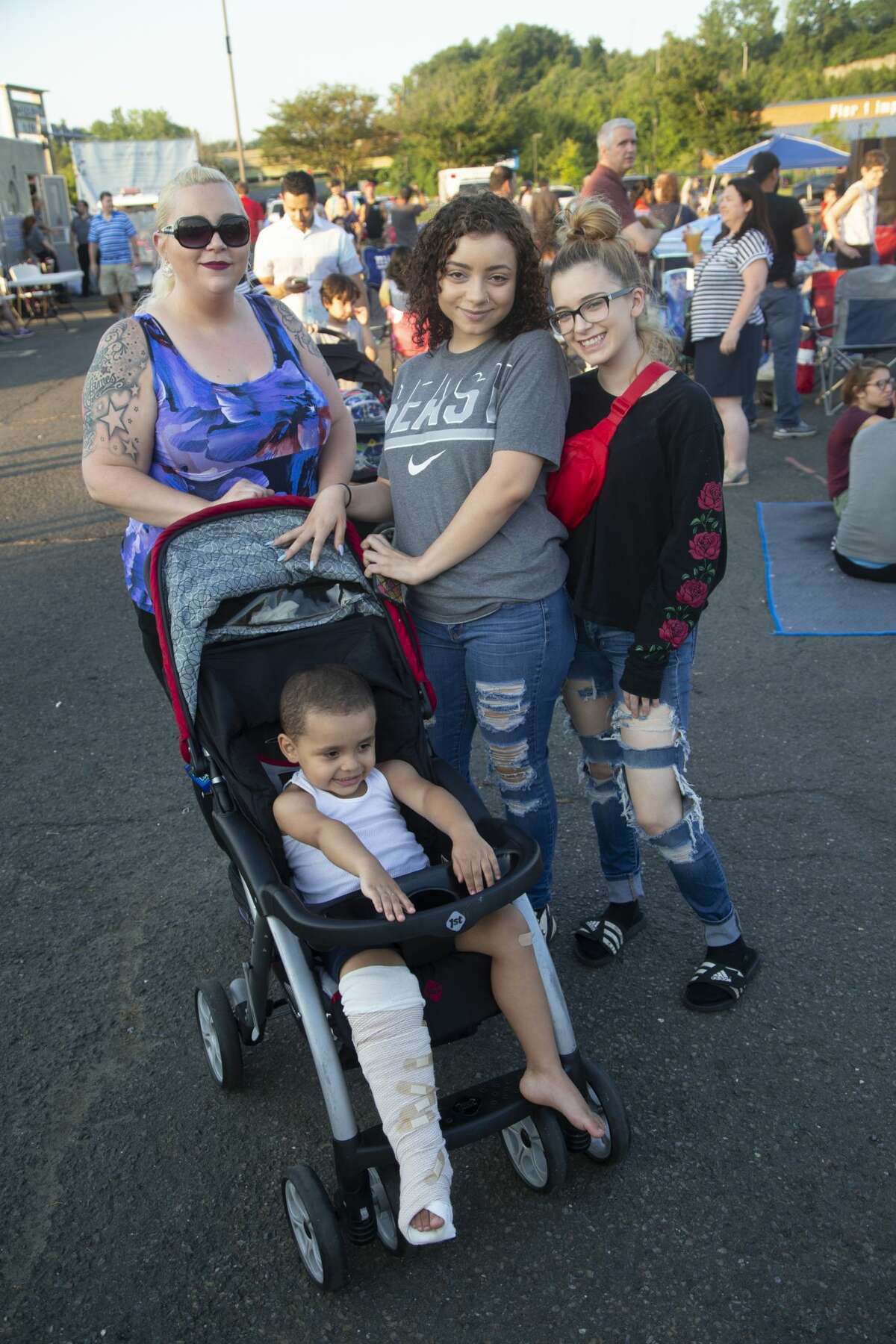 SEEN Danbury Fair Mall fireworks 2019