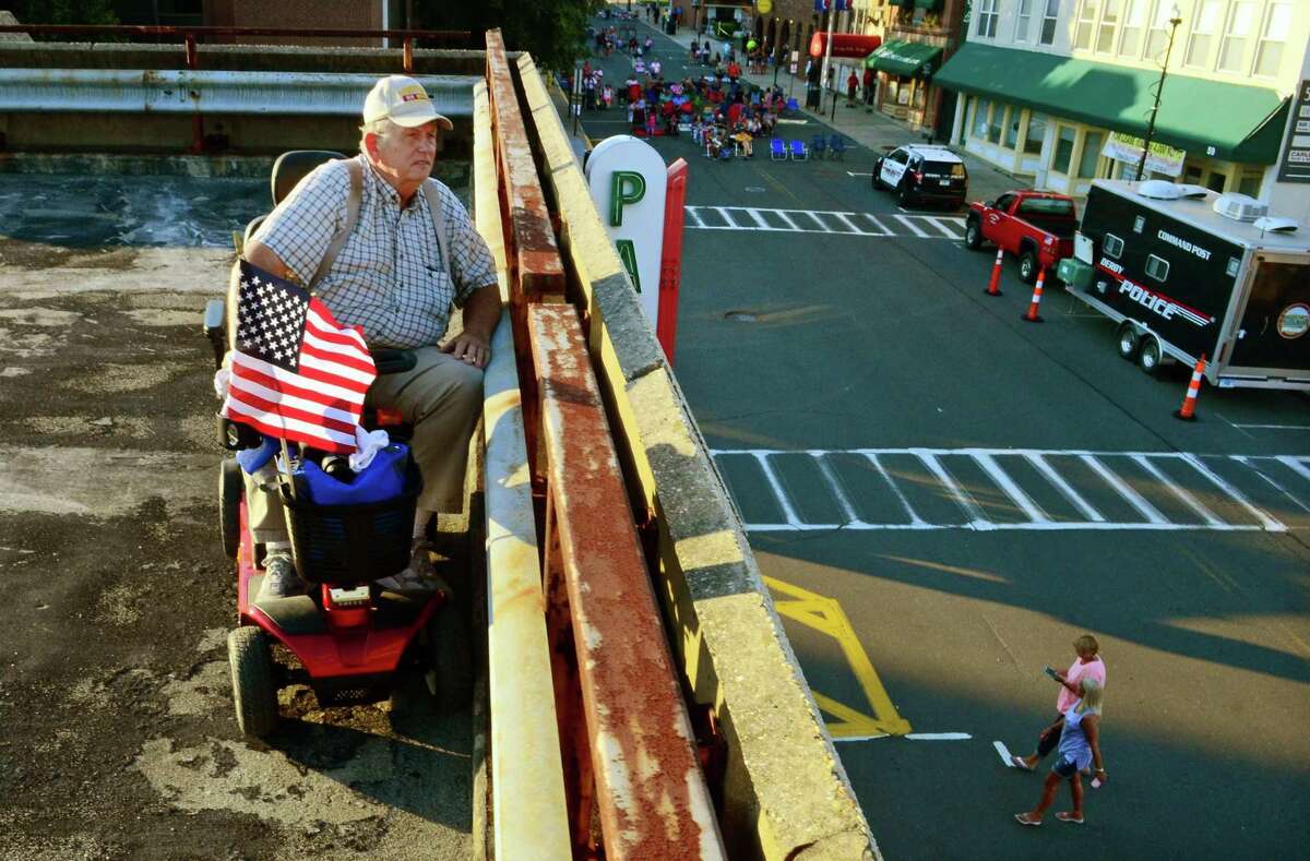 Fireworks light Derby, Shelton on eve of 4th