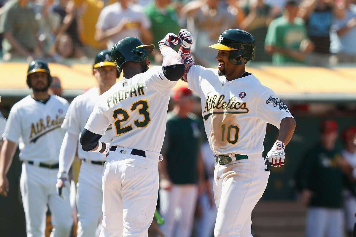 Chris Herrmann hits grand slam for first A's hit