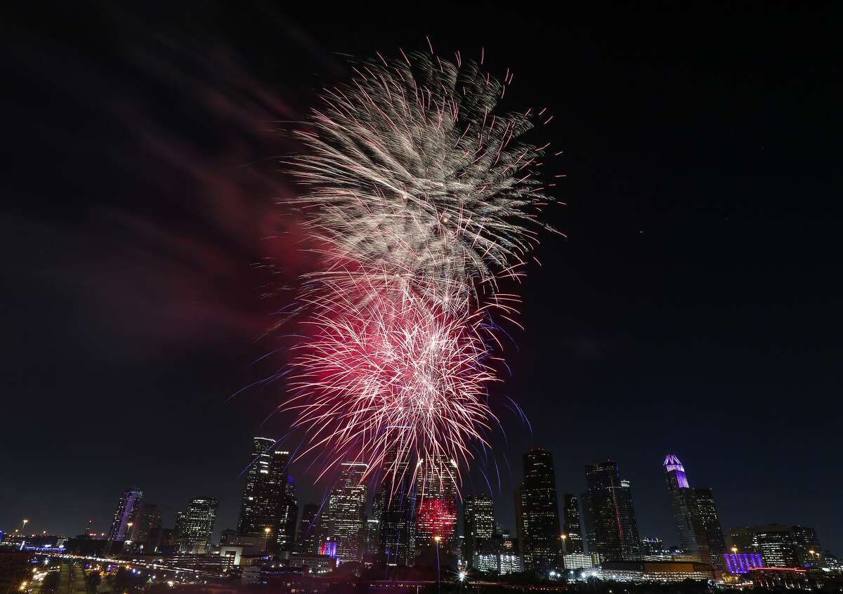 Houston | July 4, 7 to 10 p.m. Where: Online The in-person, festival style celebration won't be taking place, but the virtual pandemic-style party is still on. The virtual celebration will include performances from the Houston Symphony, rappers Bun B and Trae the Truth, country musician Lyle Lovett and country and gospel singer Josh Turner. The three-hour event will be streamed live in its entirety on KTRK-TV (ABC13).
