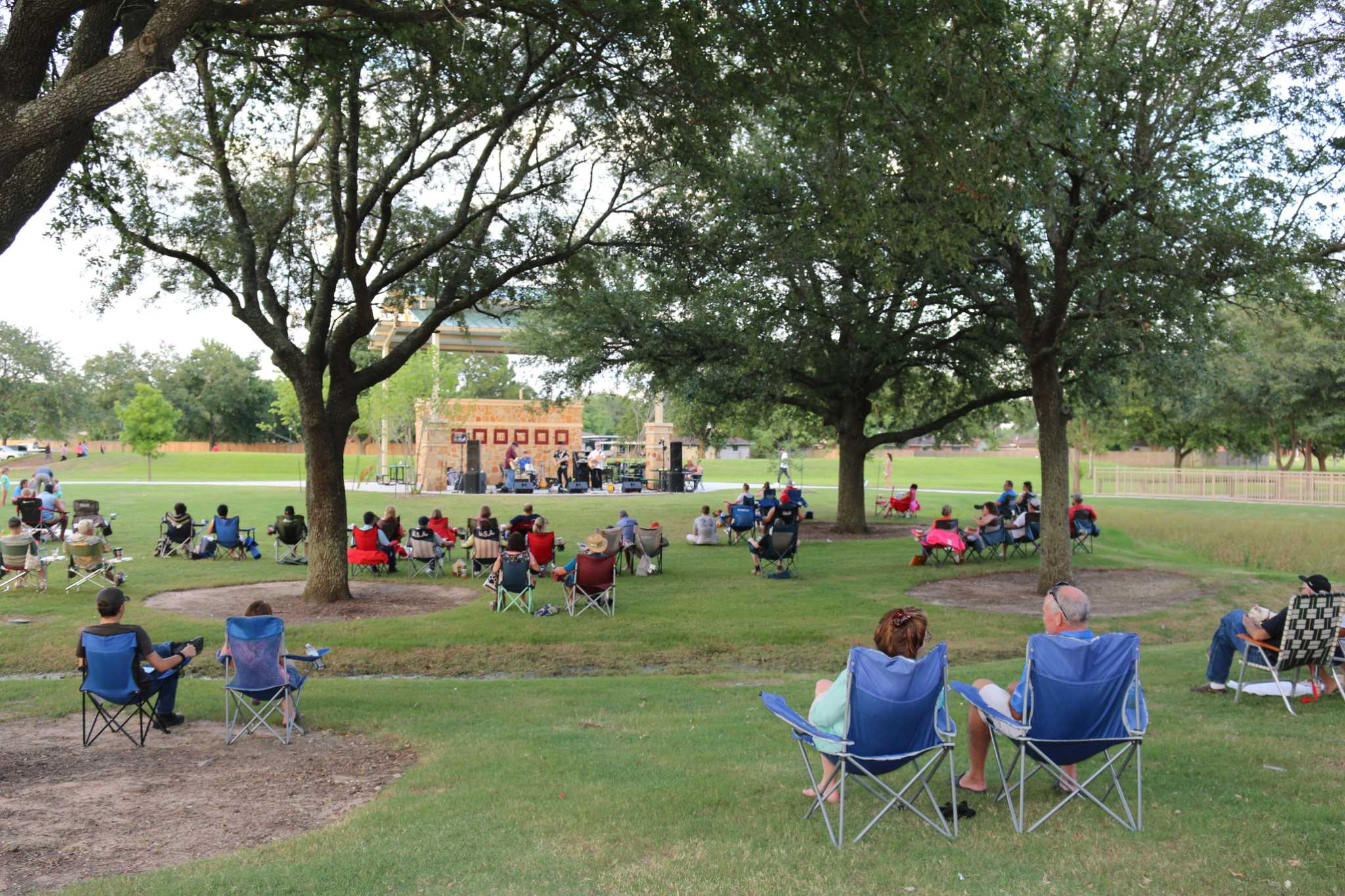 Free Deer Park concerts include jazz, rock ’n’ roll