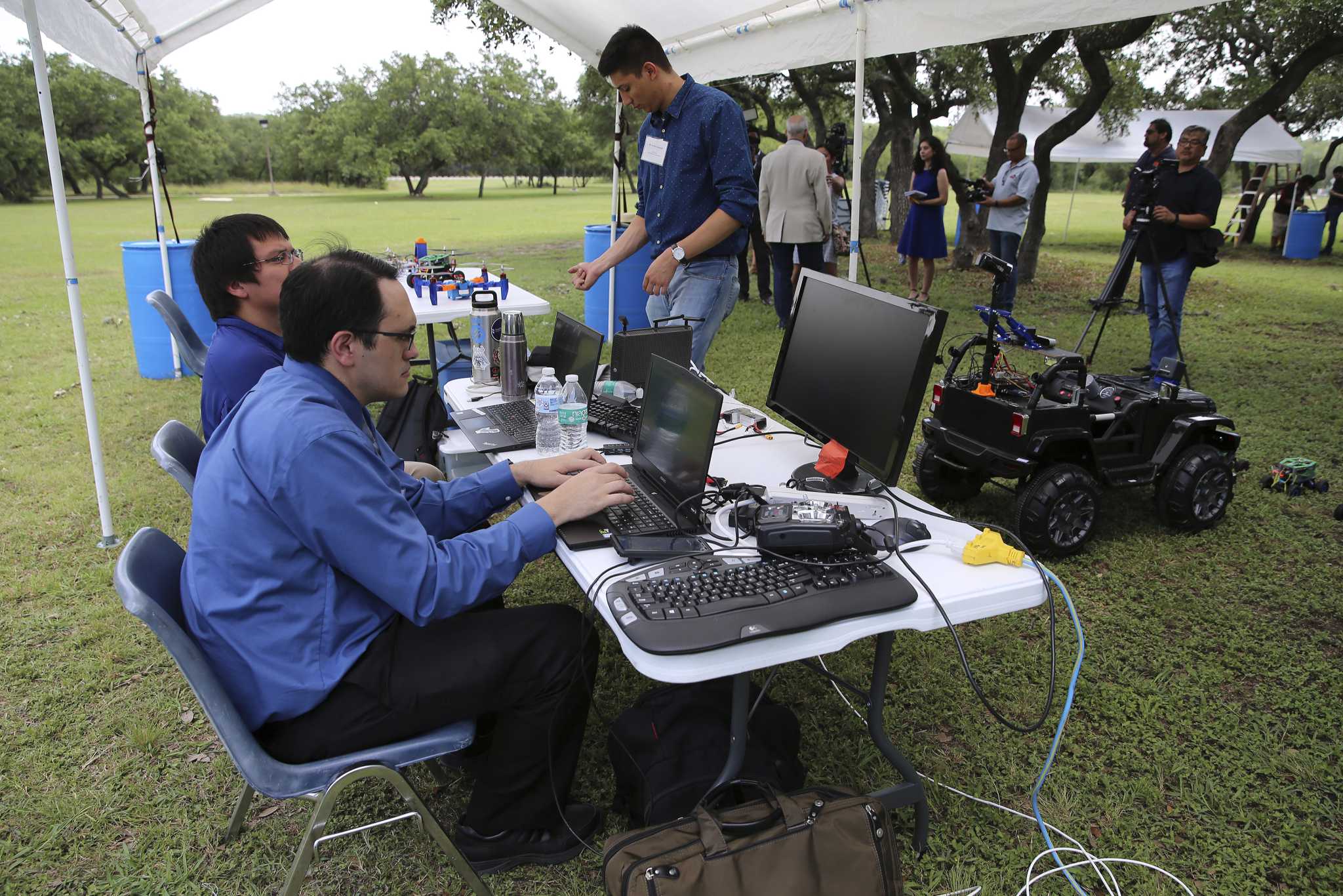 Safety Rover Program UTSA, partner develop self-driving search and rescue rover