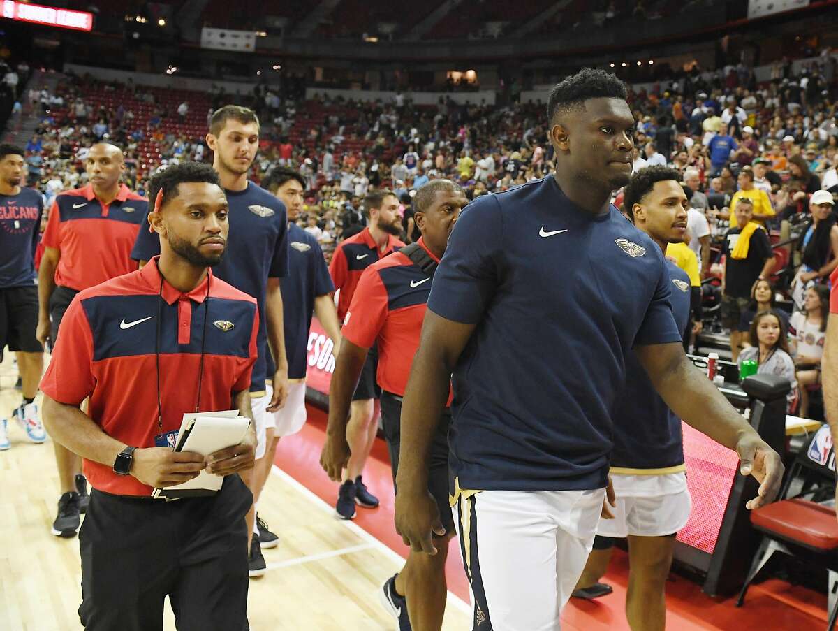 LAS VEGAS, NEVADA - JULY 05: Members of the New Orleans Pelicans including Zion Williamson #1 leave the court after an earthquake shook the Thomas & Mack Center during a game against the New York Knicks during the 2019 NBA Summer League on July 5, 2019 in Las Vegas, Nevada. NOTE TO USER: User expressly acknowledges and agrees that, by downloading and or using this photograph, User is consenting to the terms and conditions of the Getty Images License Agreement. (Photo by Ethan Miller/Getty Images)