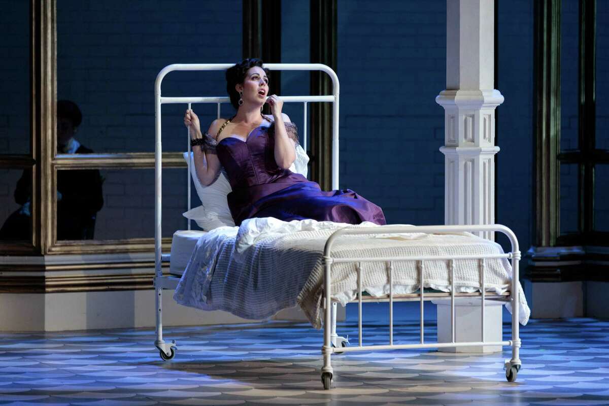 Amanda Woodbury as Violetta in The Glimmerglass Festival's 2019 production of "La traviata." Photo: Karli Cadel/The Glimmerglass Festival