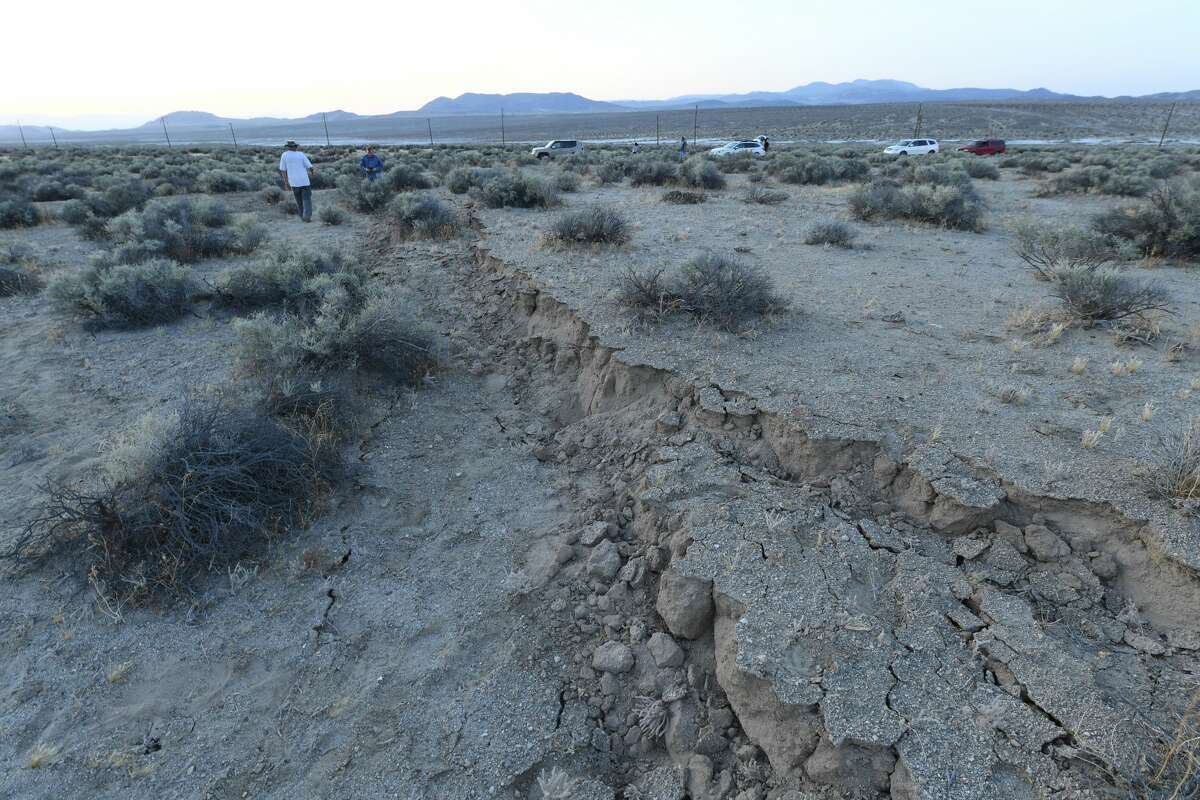 Crack left by Southern California earthquakes becomes local attraction