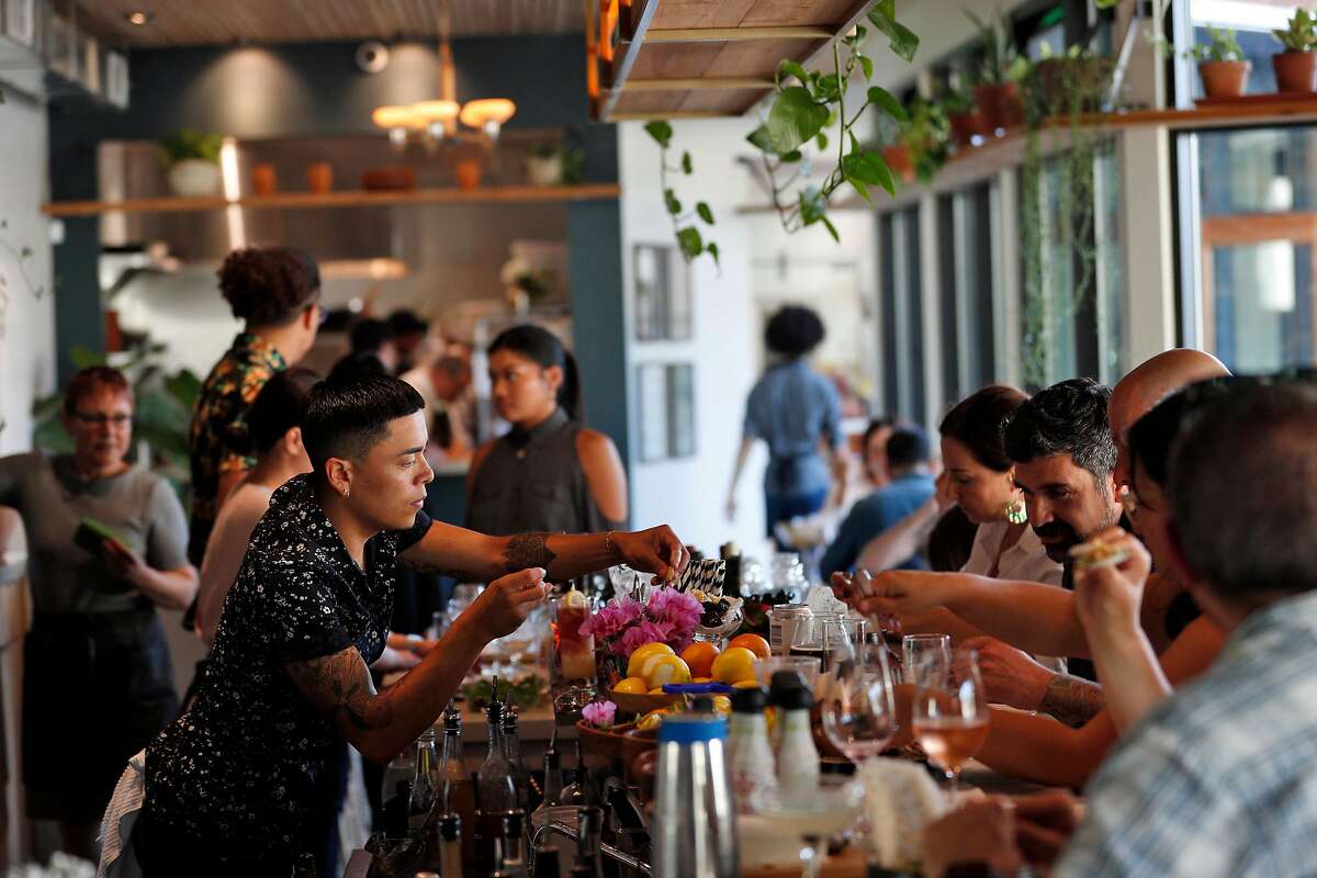 With Top Hatters, San Leandro rocks a destination restaurant