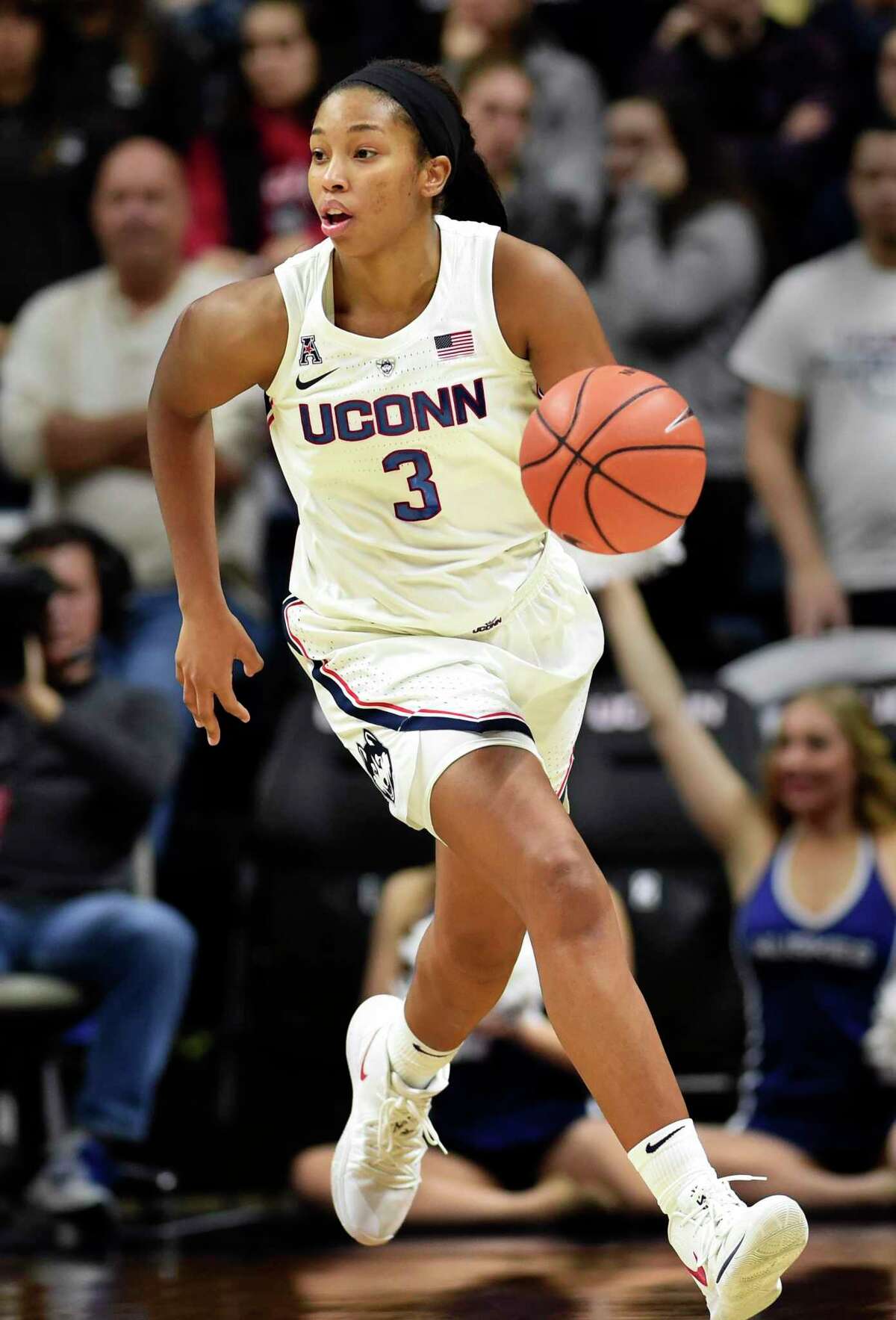 UConn's Megan Walker named to watch list for top small forward award