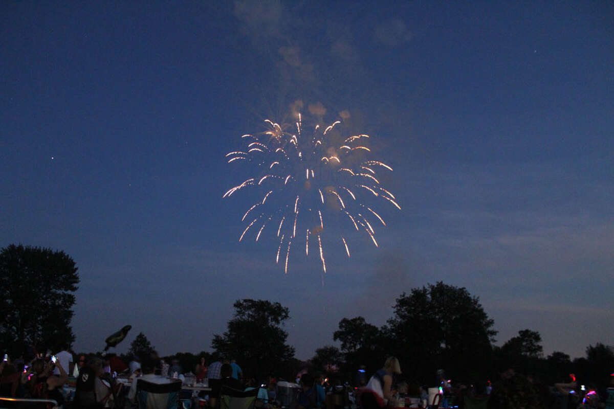 New Canaan celebrates Family Fourth