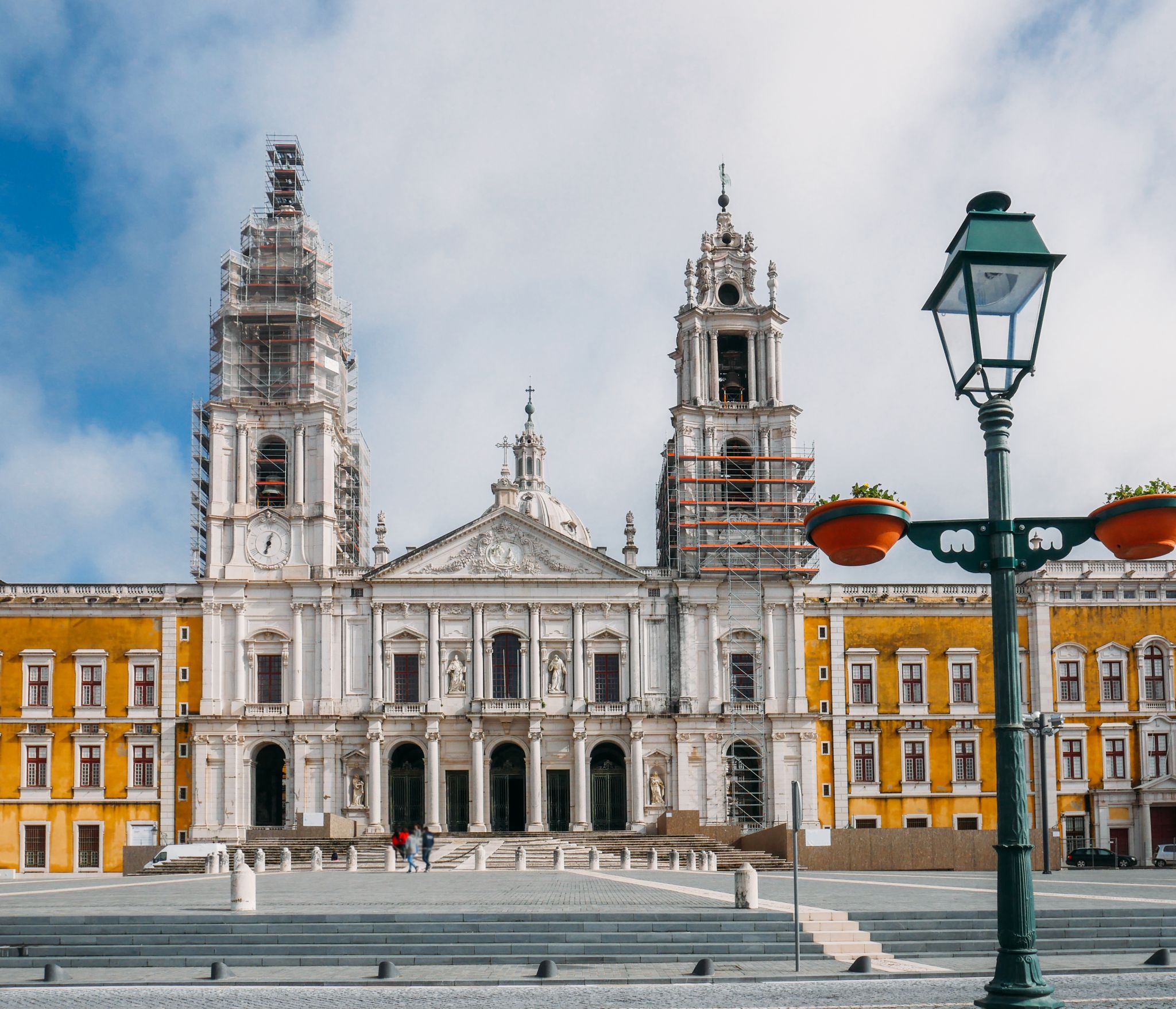 Royal Building of Mafra – Palace, Basilica, Convent, Cerco Garden