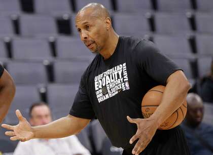 Elston Turner is a former Rockets assistant coach.