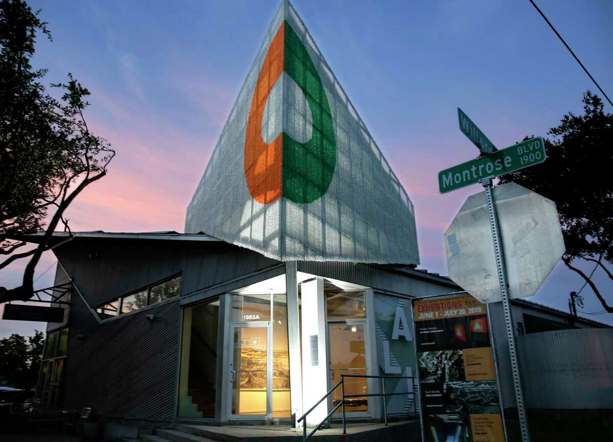 What�s that beaded thing on Montrose? It�s Art League