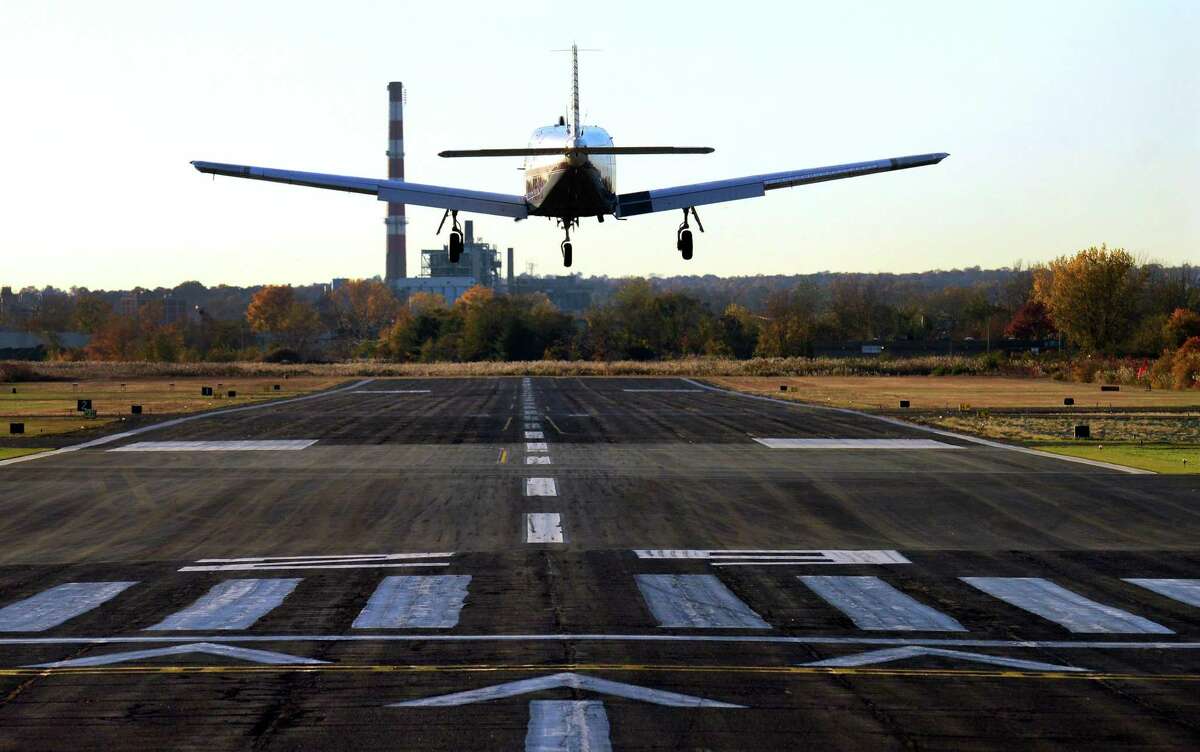 A plane comes in for a landing at Sikorsky Memorial Airport in Stratford, Conn., on Friday October 30, 2015.