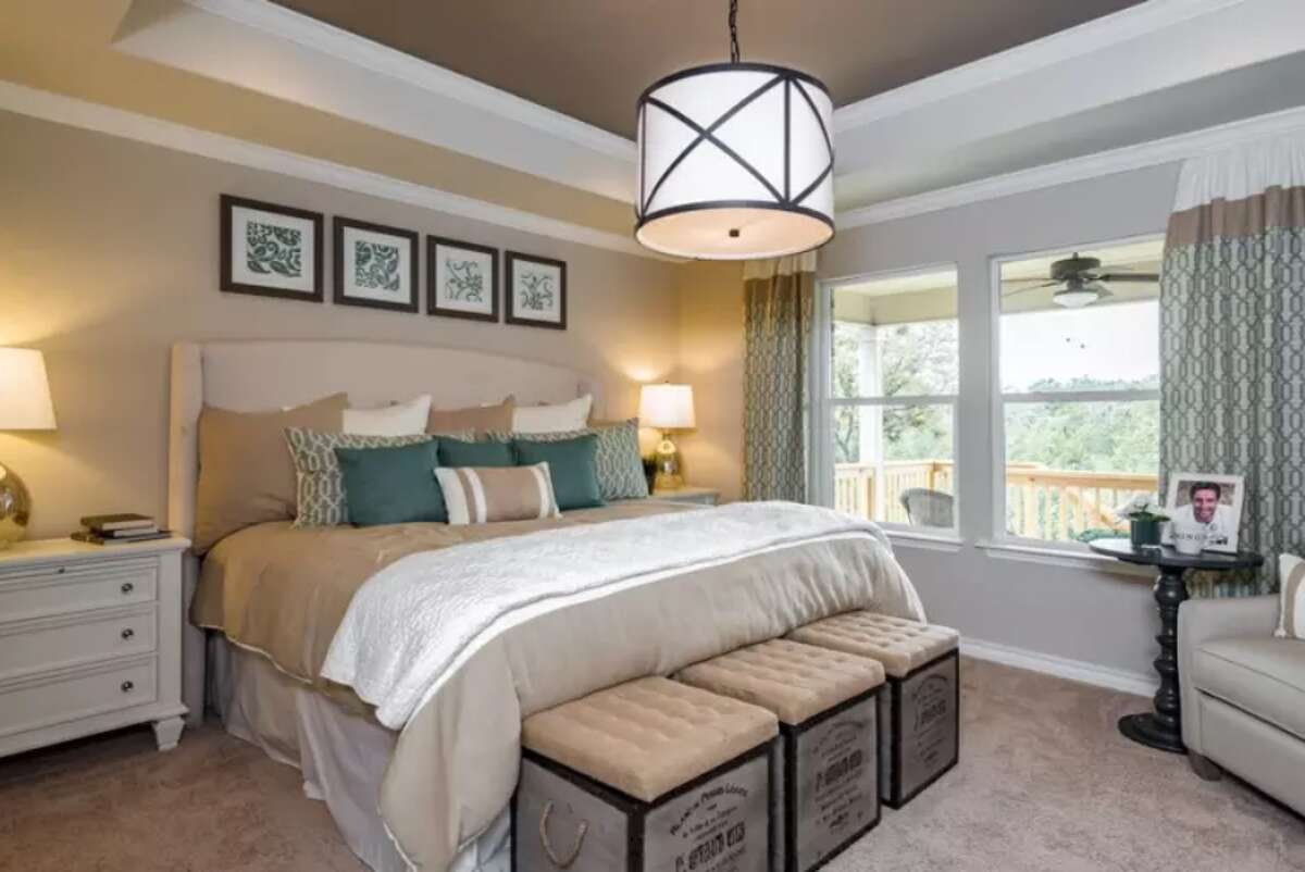 Del b building smaller homes in The Woodlands