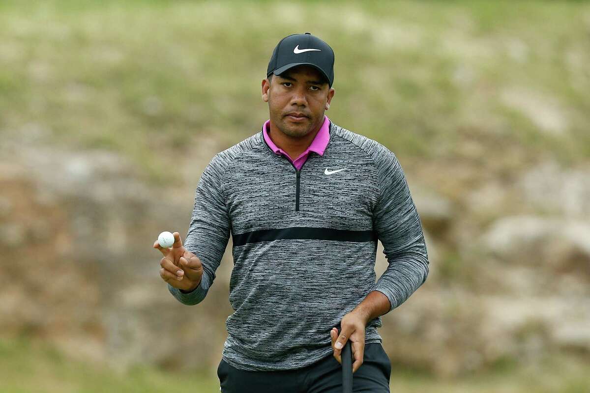 SAN ANTONIO, TX - APRIL 20: Jhonattan Vegas of Venezuela reacts after a putt on the 13th green during the second round of the Valero Texas Open at TPC San Antonio AT&T Oaks Course on April 19, 2018 in San Antonio, Texas. (Photo by Michael Reaves/Getty Images)