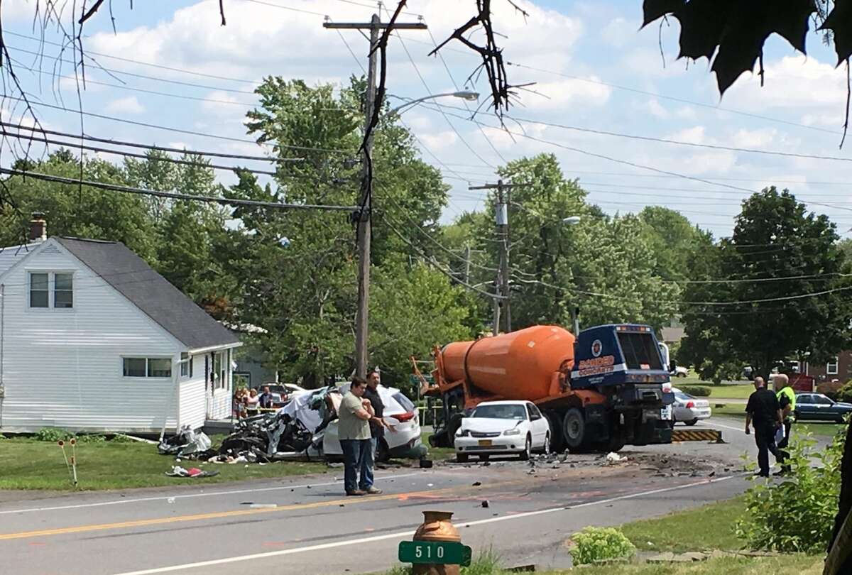 Watervliet woman killed in crash