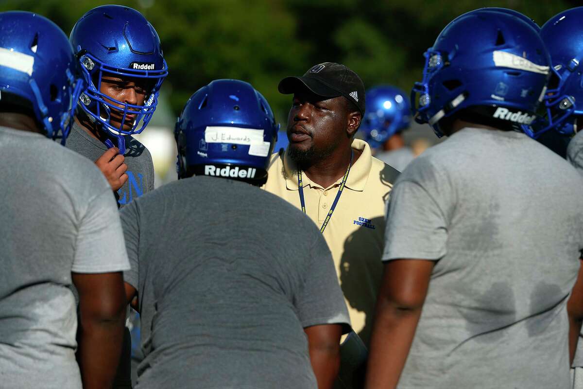 Ed Taylor, fixture of Beaumont coaching, dies at 37