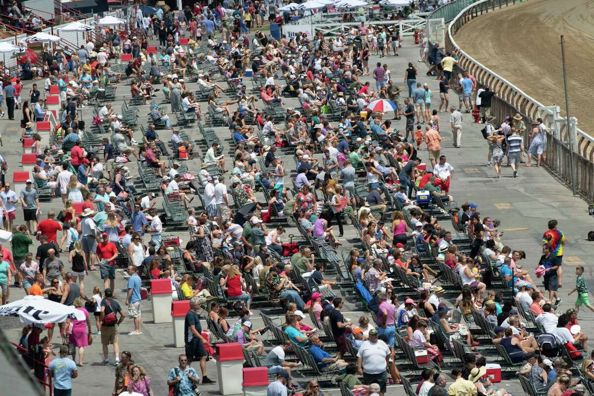 Early first week in books at Saratoga Race Course