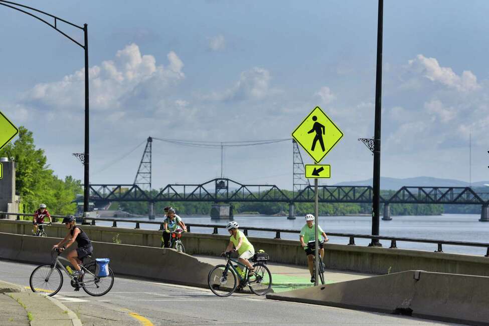 Photos Cycle the Erie Canal bike tour