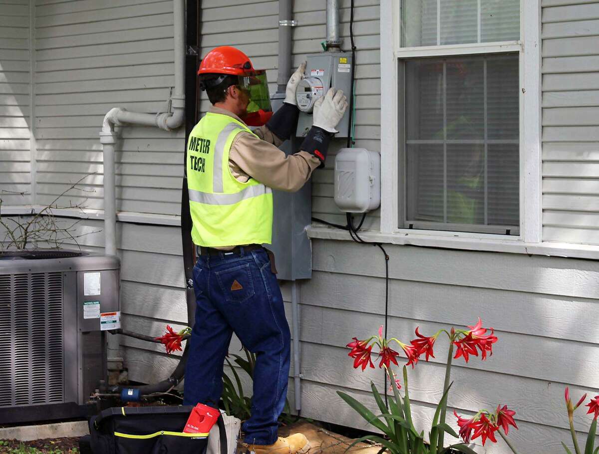Installation of new ‘smart’ meters by Entergy inching closer