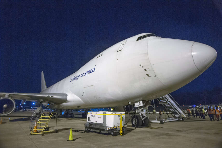 IAH continues cargo growth with new service from CAL Cargo Airlines ...