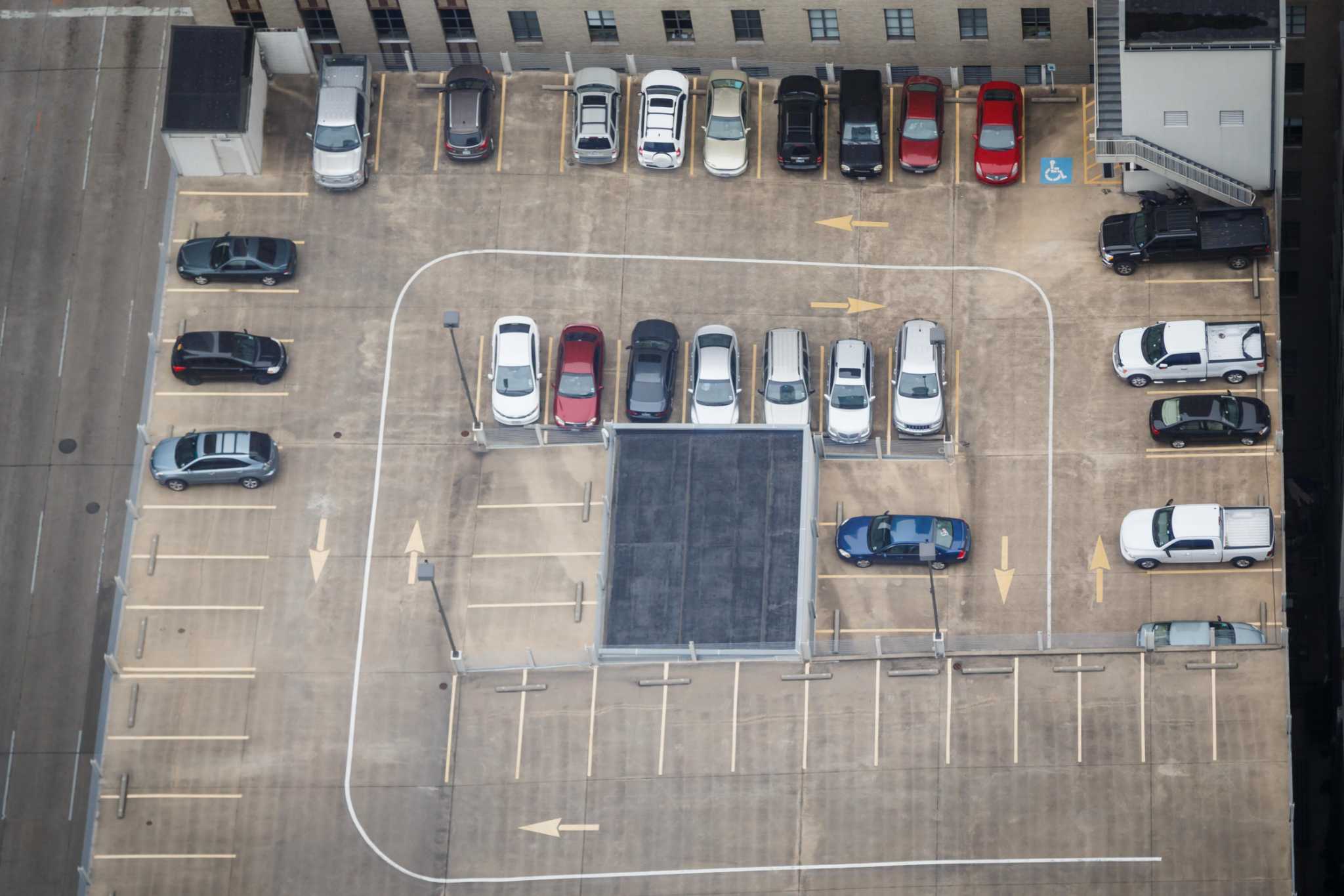 Houston Lifts Minimum Parking Requirements In EaDo Midtown