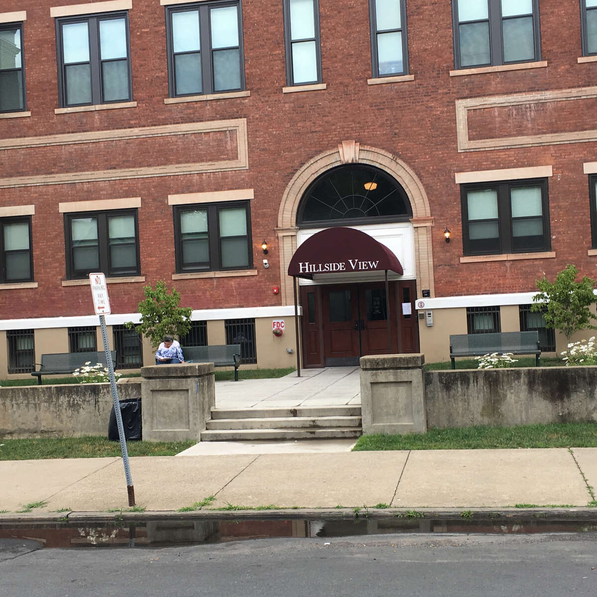 Residents complain of problems at Schenectady properties