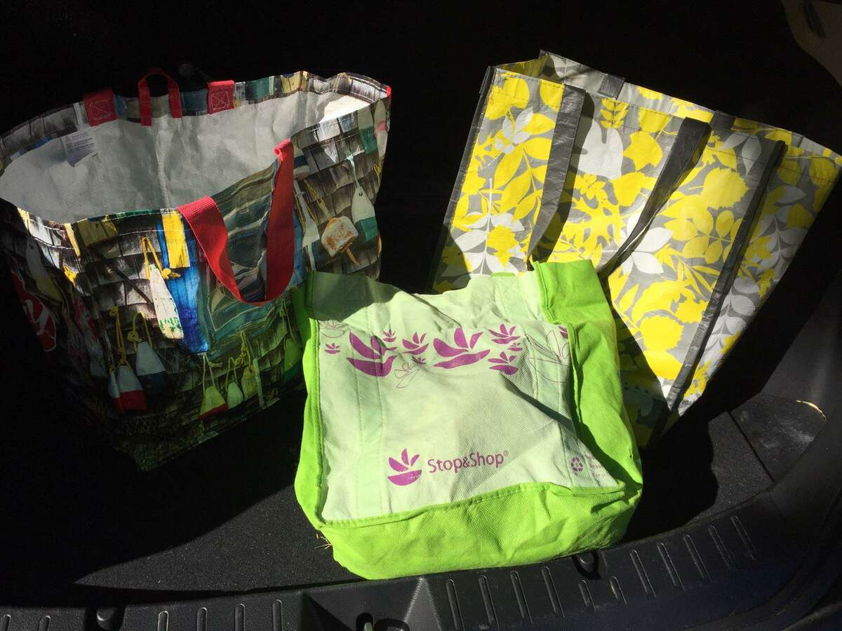 Experts discuss how to clean reusable shopping bags in light of the coronavirus pandemic.