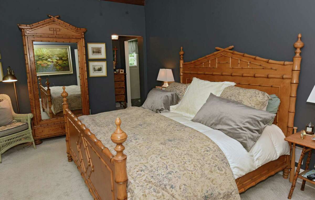 Carriage house is this Saratoga homeowner's dream come true