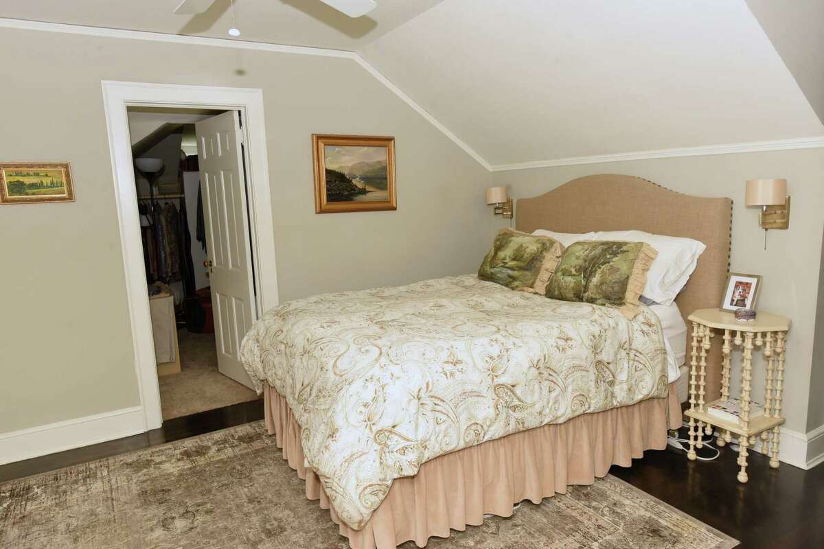 Carriage house is this Saratoga homeowner's dream come true