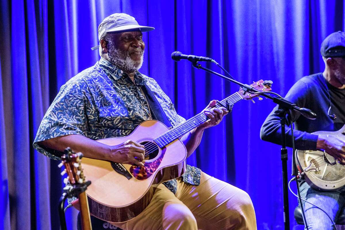 LOS ANGELES, CA - JUNE 09: Taj Mahal performs during The Drop: Taj Mahal and Keb' Mo' at The GRAMMY Museum on June 9, 2017 in Los Angeles, California. (Photo by Timothy Norris/Getty Images)