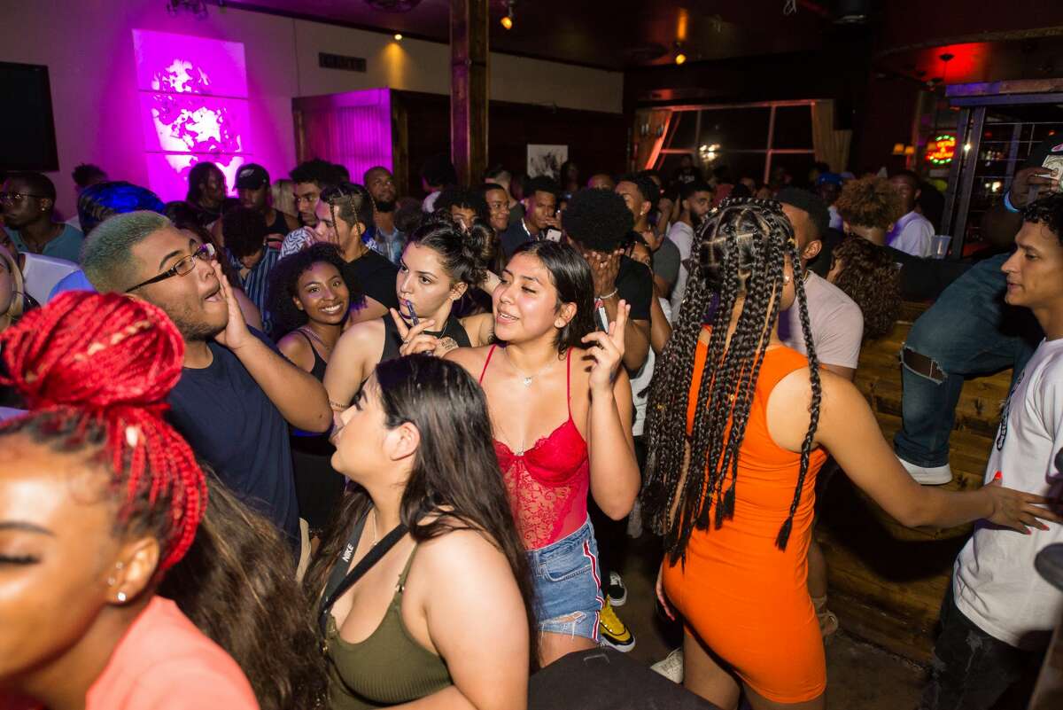 San Antonio Nightlife Gets Wild At Burnhouse