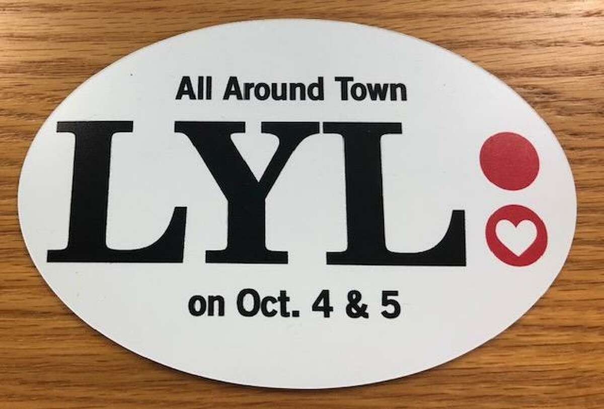 The 2019 Love Your Library magnet is available.