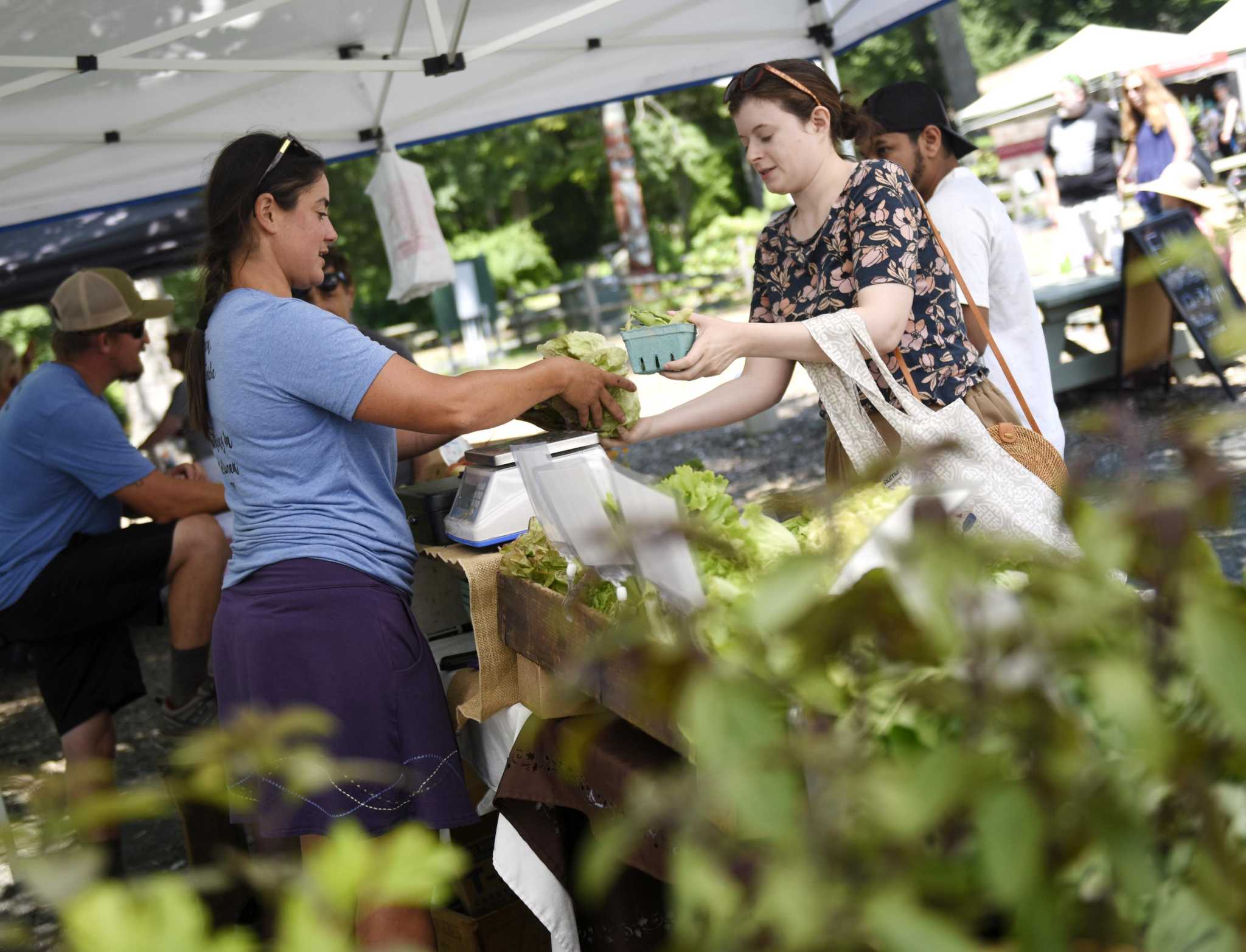 Stamford farmers markets try to stand out