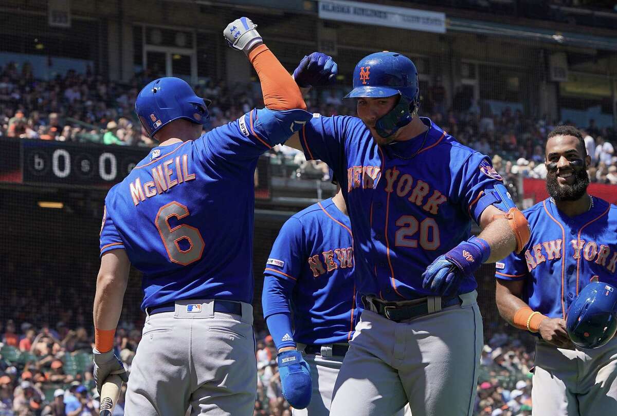 Todd Frazier Powers Mets Past the Giants - The New York Times