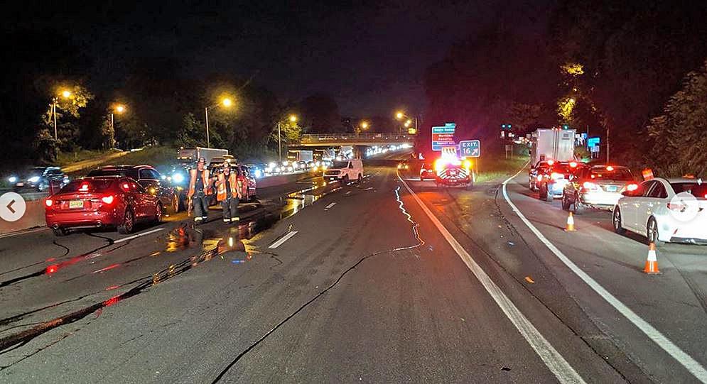 Seven Hurt, 2 Vehicles Catch Fire In Multi-vehicle I-95 Crash