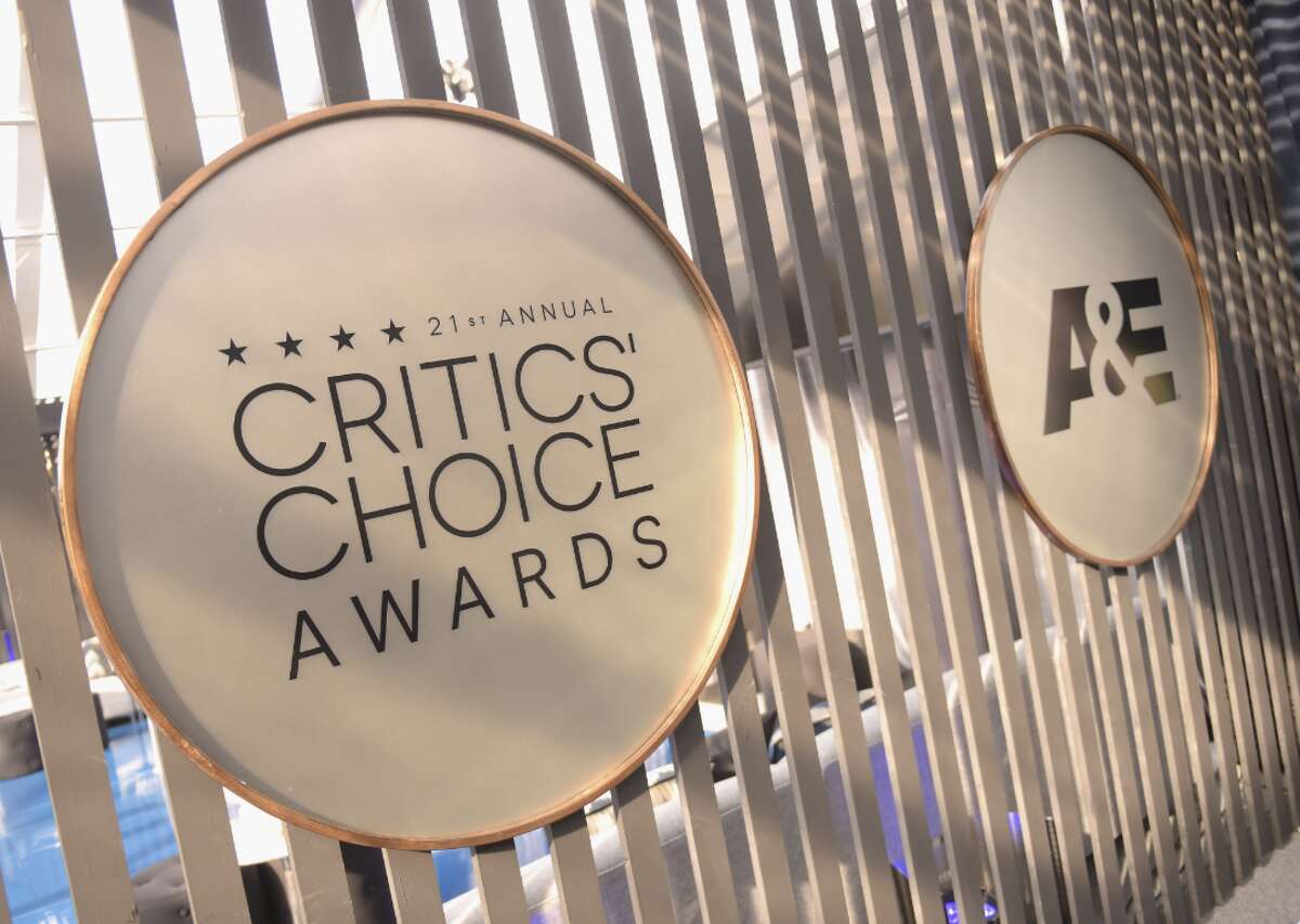 Most film critics are men In 2015, three-time Oscar winner Meryl Streep took film criticism to task, noting the shocking disparity between male and female critics in the industry. While this comes as no surprise to film buffs, Lauzen's study is one of the first to document this using hard data. In 2019, women accounted for only 34% of film reviewers—a jump of just 2% since 2018. This slideshow was first published on theStacker.com