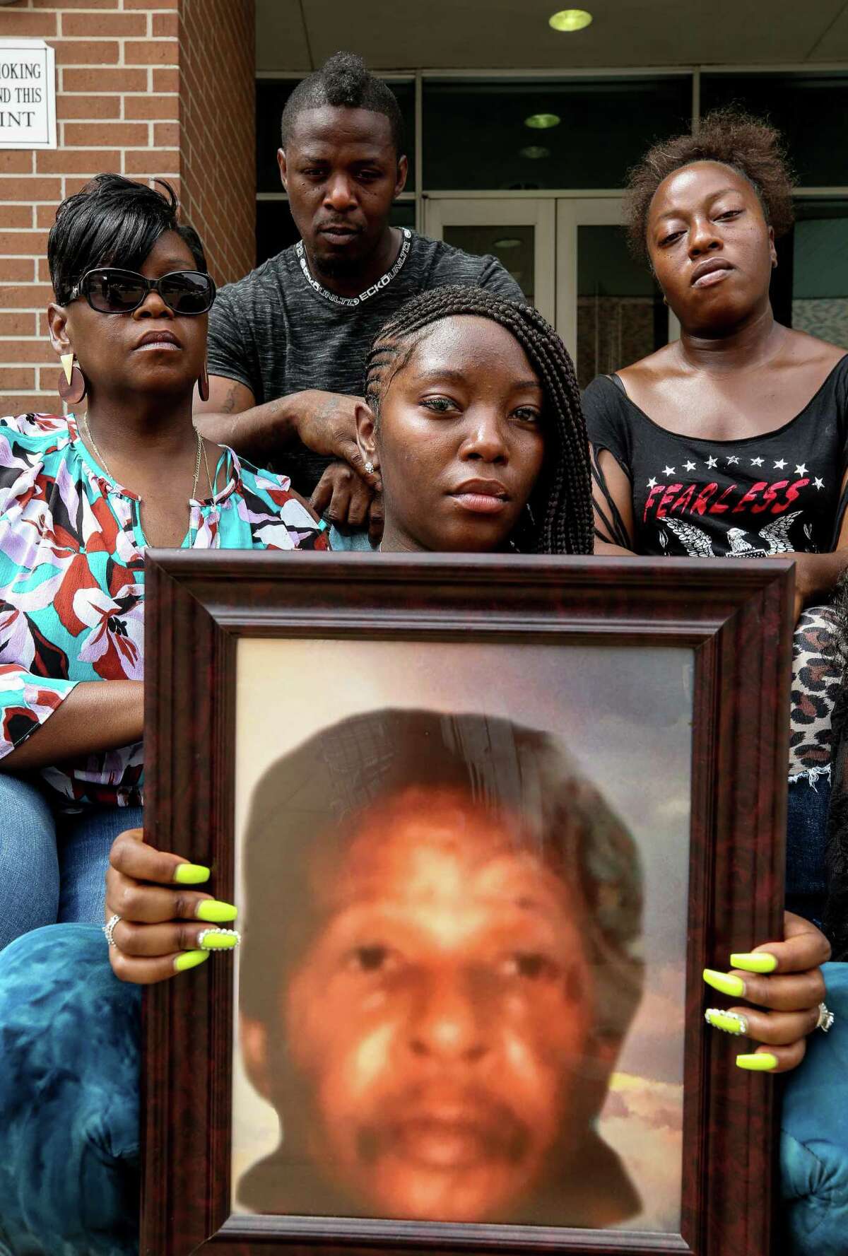 Family of inmate who died at Harris County Jail concerned he was