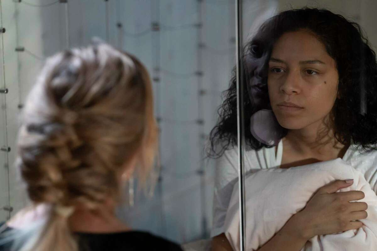 Horror thriller “Chambers” is available on Netflix.