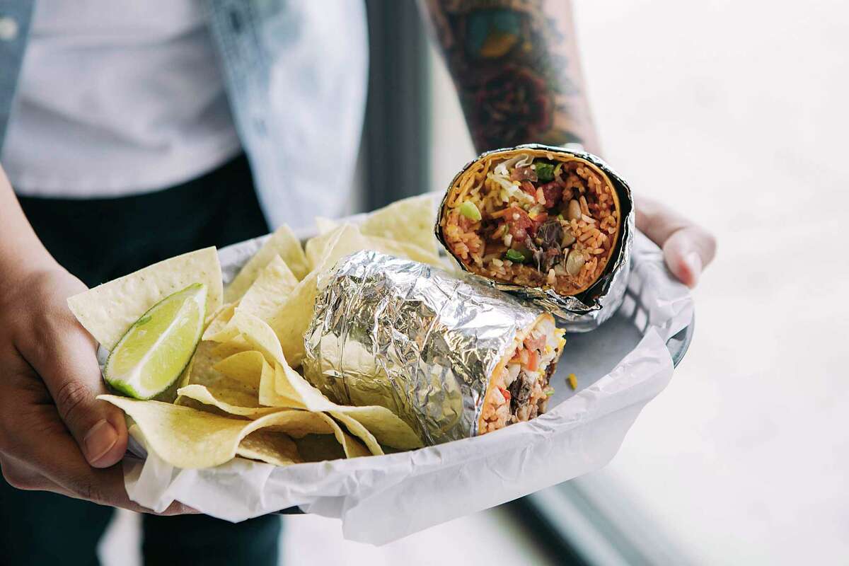 Überrito bringing fastcasual Mexican burritos and bowls to North San