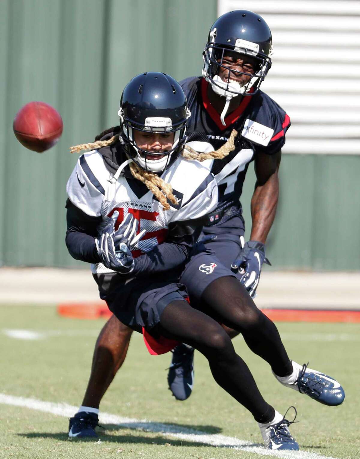 Live coverage of Houston Texans training camp Day 1