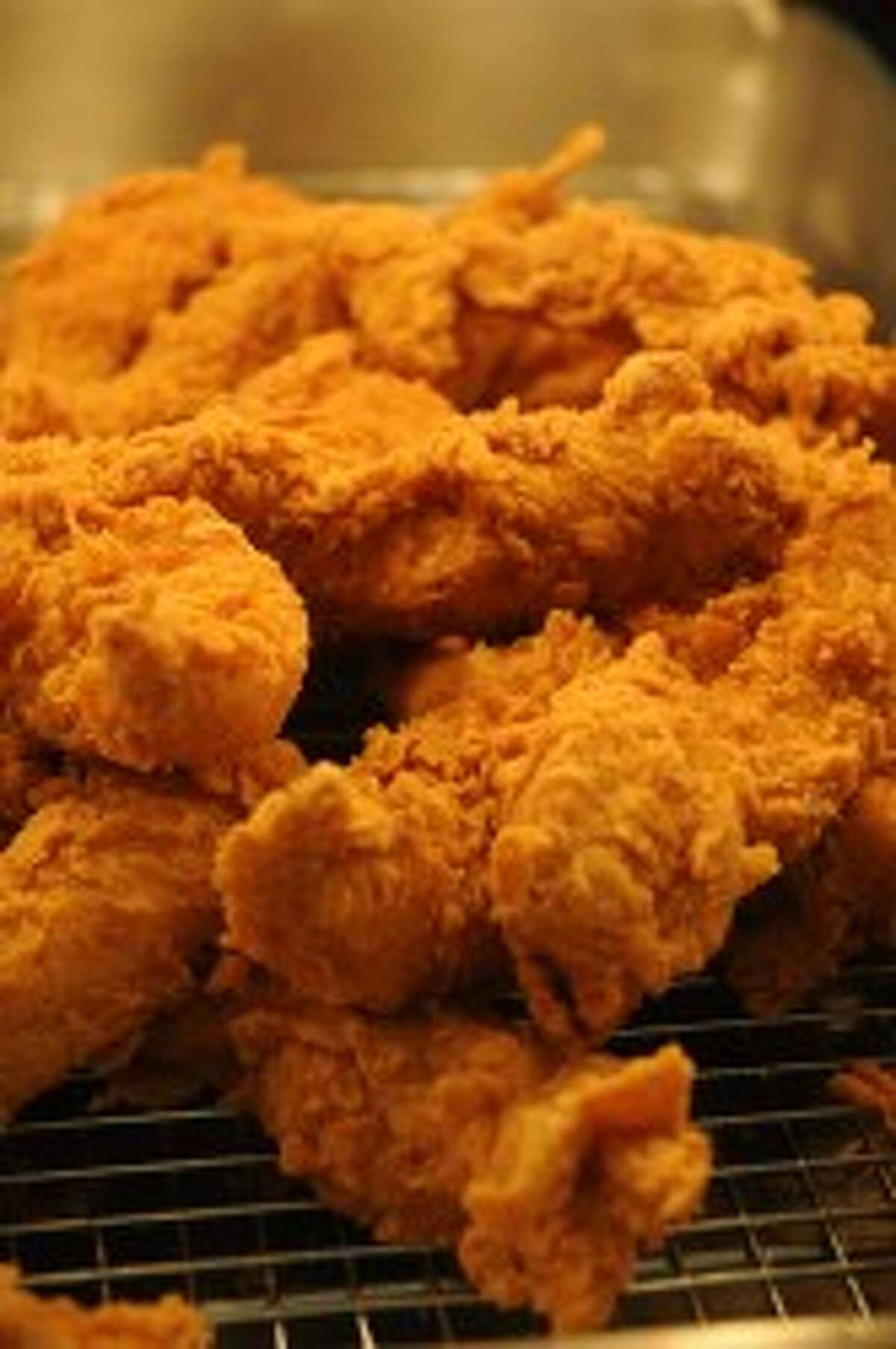 krispy-krunchy-chicken-offers-new-flavors-in-town