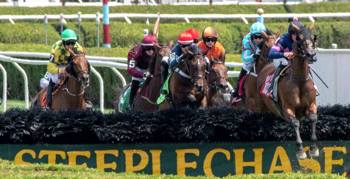 Races called off at Saratoga due to weather