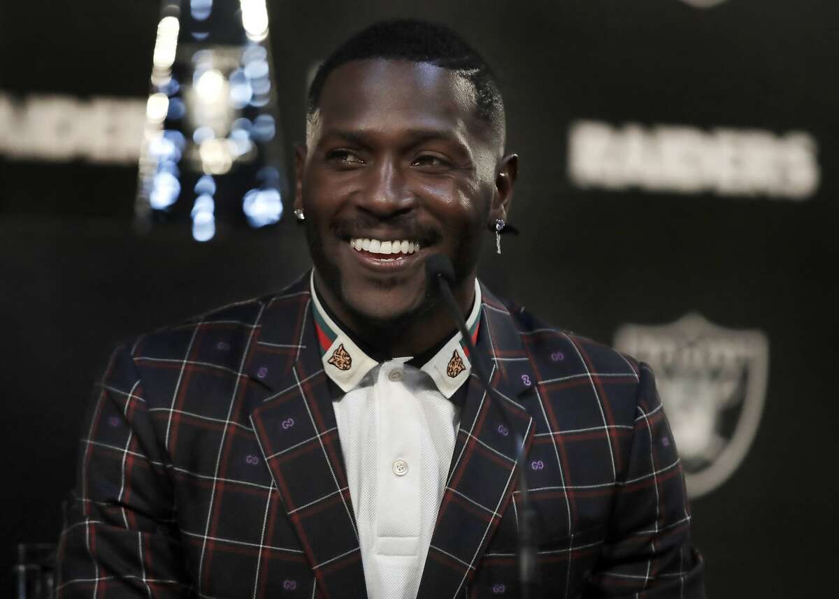 Raiders must refocus offense after Antonio Brown's departure