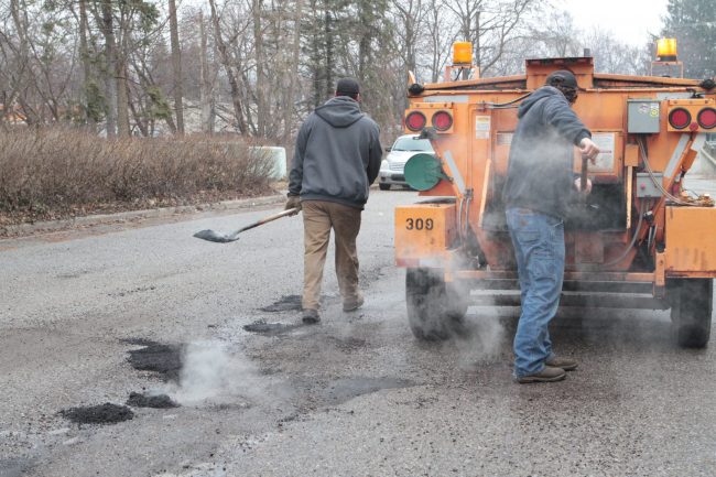 Michigan officials survey residents on potential road use charge