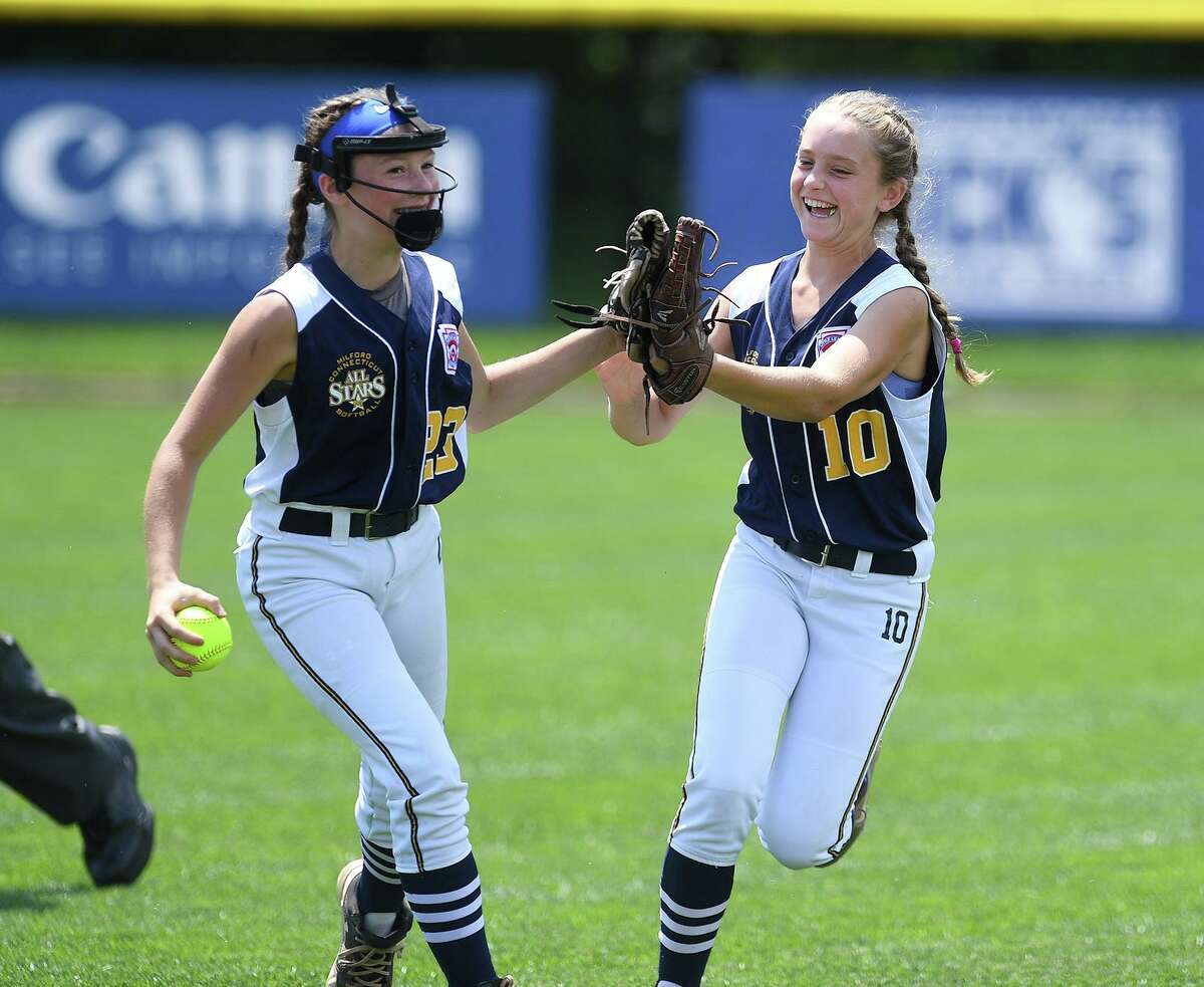 Pennsylvania edges Milford in dramatic Little League Softball final